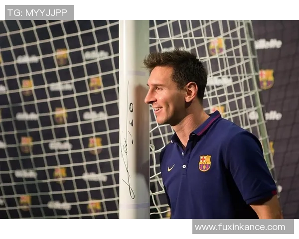 梅西赛场微小动作引发球迷热议 视频中细节成焦点