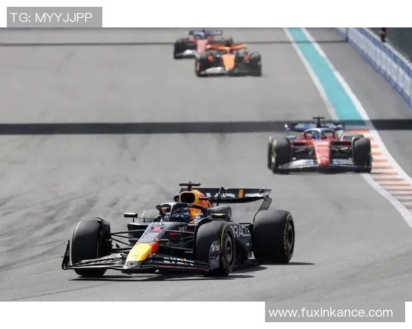 F1赛车燃料管理与比赛策略优化研究及其对赛事成绩的影响分析